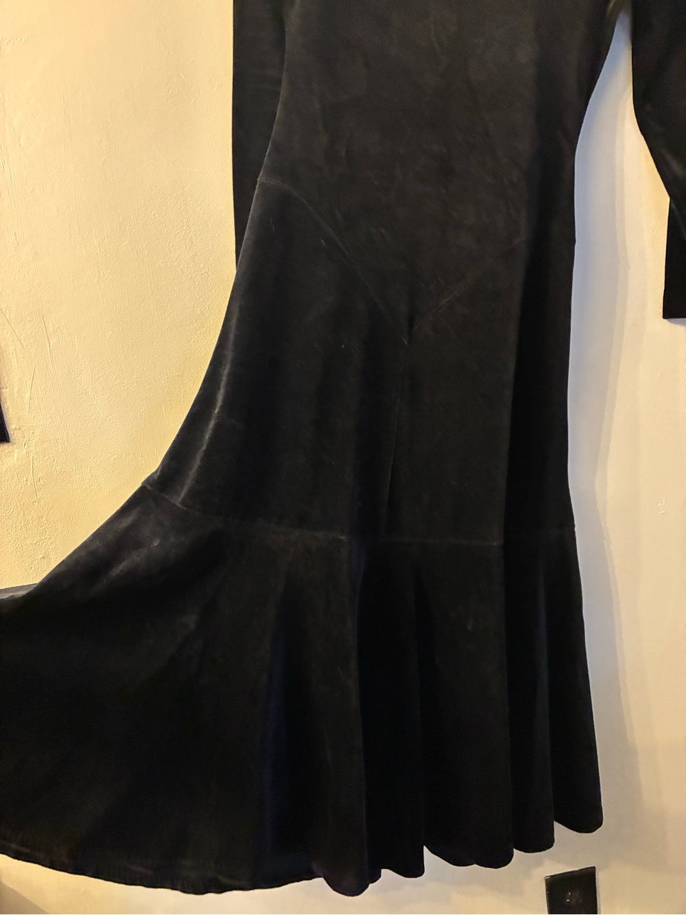 Vintage 1980’s Original Rare Betsey Johnson Punk Label Velvet Maxi Dress Black - Picture 4 of 13